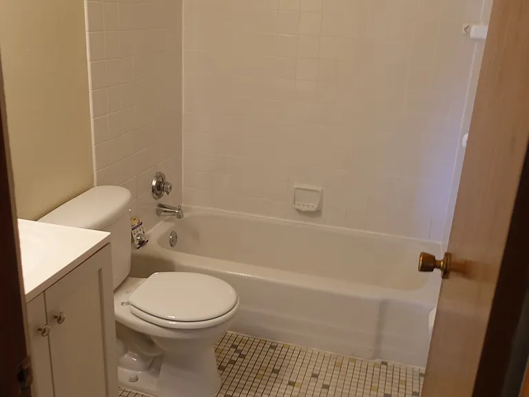 4819 Azelia Ave N #8 — Photo 21