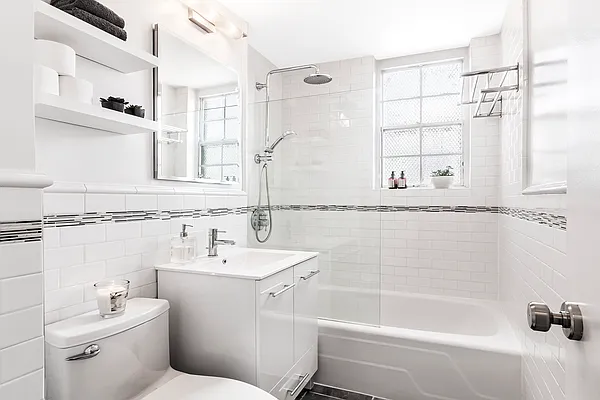 Sold by Brown Harris Stevens | media 6