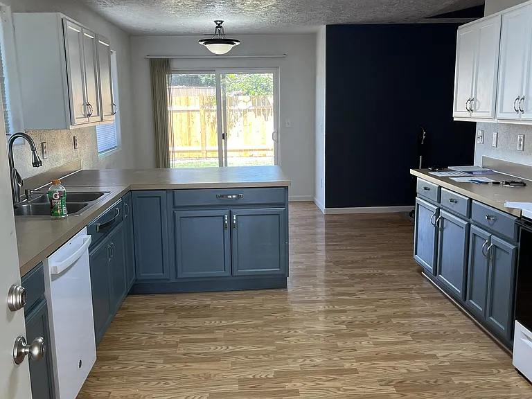 1232 Lawnridge Ave — Photo 10