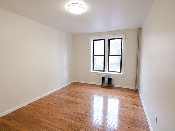 4th image of 4146 50th St APT 2H