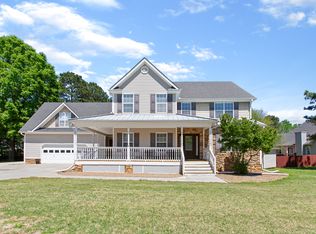 14 Walnut Ln, Cartersville, GA 30121