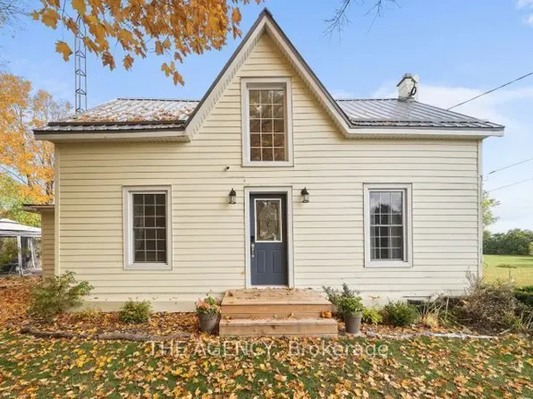 1743 County Road 12 Rd, Prince Edward County, ON K0K 2T0