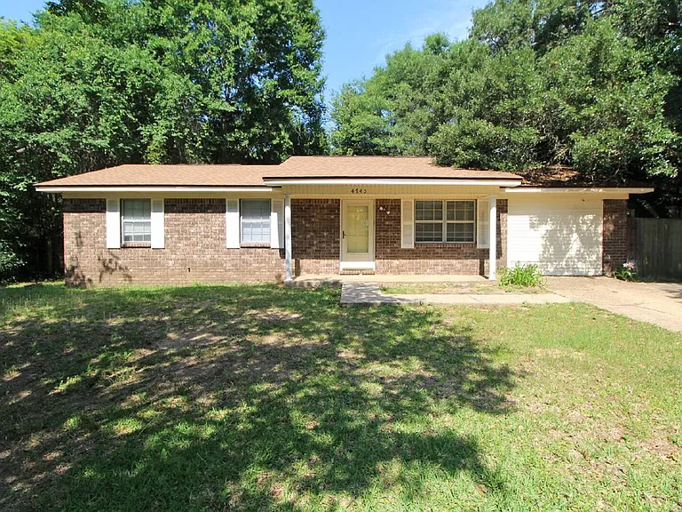 4745 Praline Ln — Photo 1