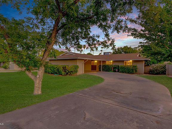 2nd image of 309 E Kaler Dr