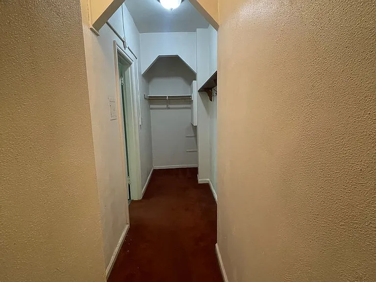 2514 Piedmont Ave — Photo 36