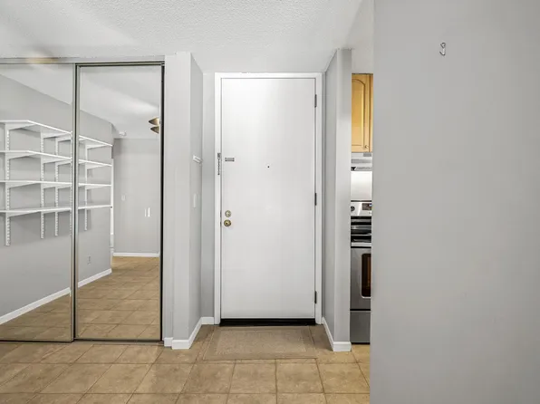 2800 Hamline Ave N APT 125, Roseville, MN 55113