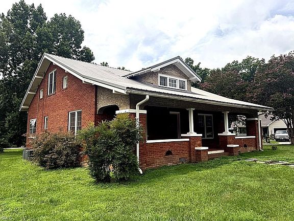 4th image of 441 Elk Spur St