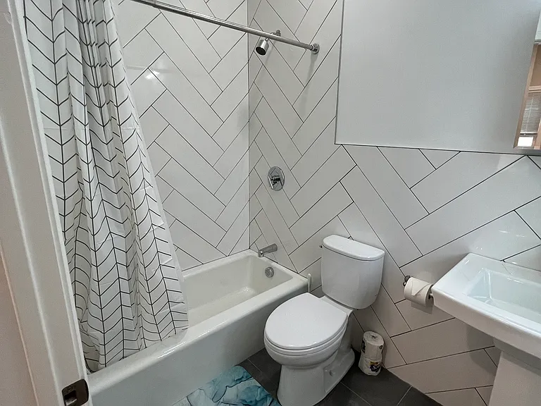 16 Hamilton Rd #2 — Photo 12
