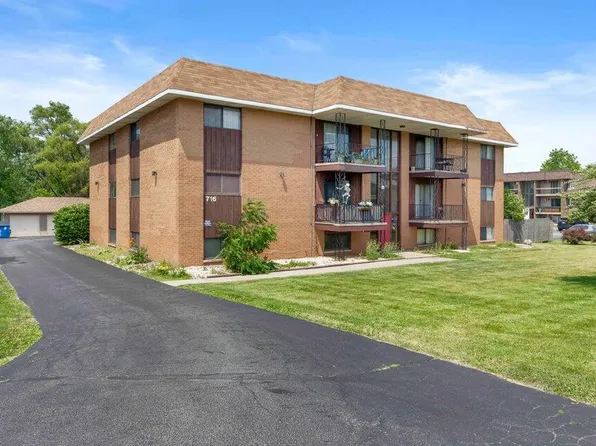 716 Moraine Trce Unit 3, Schererville, IN 46375