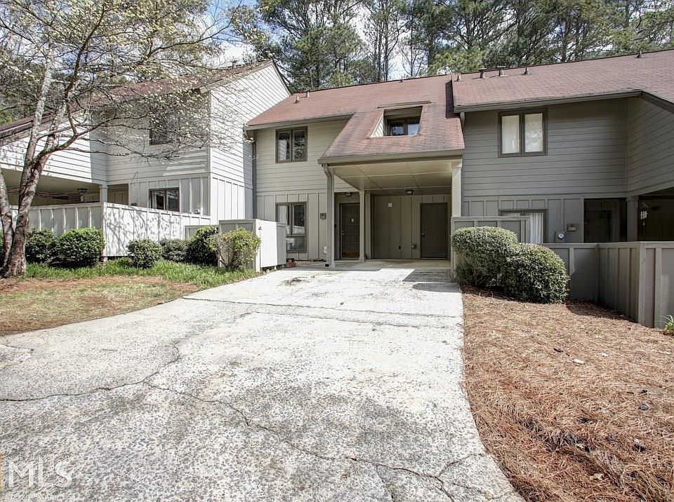 1st image of 2570 Cedar Canyon Dr SE