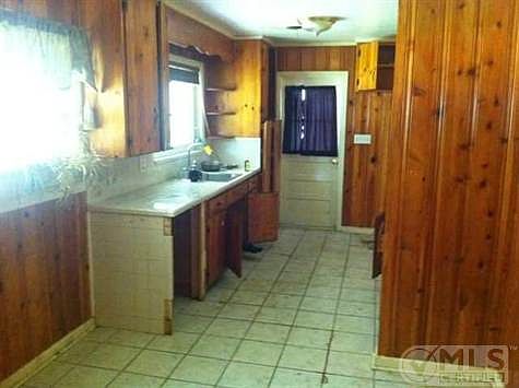 2nd image of 1318 Lehigh Dr