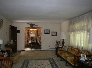 17 Reality Dr, Kinnelon, NJ 07405