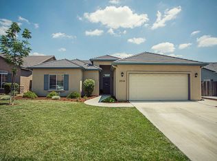 2714 N Sallee Ct, Visalia, CA 93291