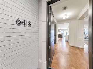 6413 Grandmark Dr, Nichols Hills, OK 73116