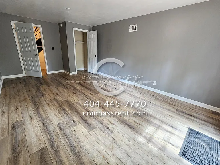 142 Wanda Ave — Photo 22