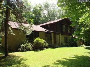Timbercreek Dr, Willoughby, OH 44094