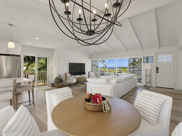155 Kaapuni Dr — Photo 2
