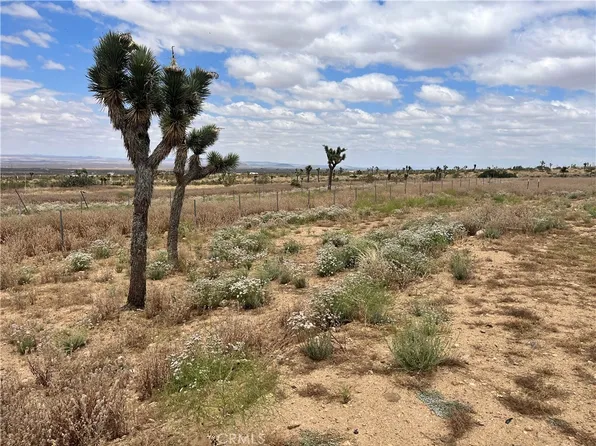 0 Vac Vic Bobs Gap Road 175 Suite 33, Llano, CA 93544