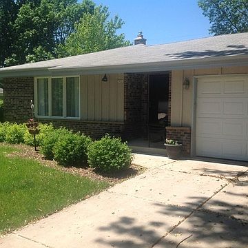 1st image of 1931 Park Ln