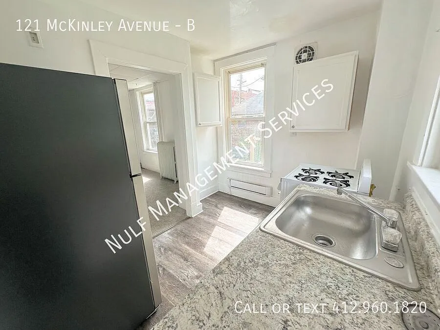 121 McKinley Ave #B