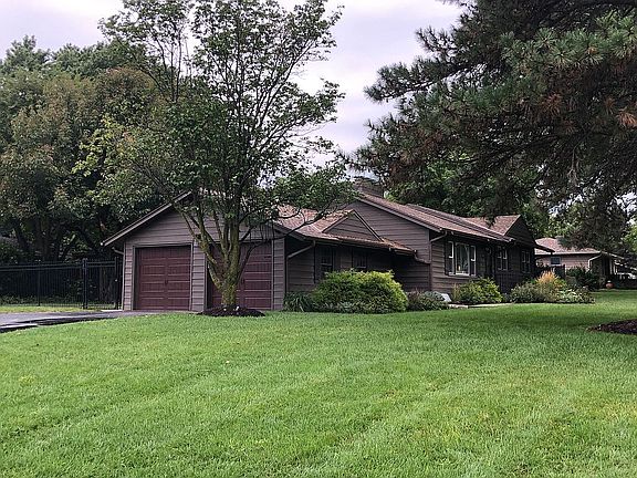 2nd image of 2818 S 102nd St
