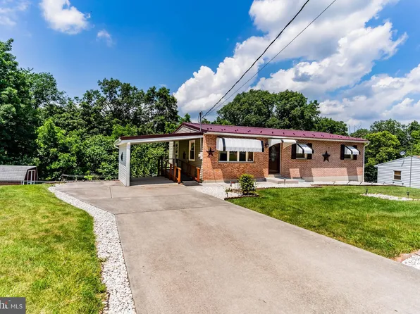 3 Maple Ave, Carlisle, PA 17013