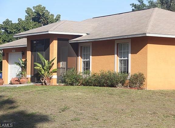 2nd image of 27631 Pinecrest Ln