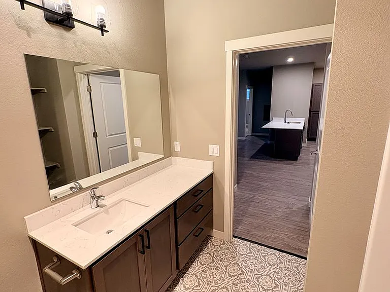 Introducing Dry Canyon Redmond's newest Luxury Apartments — Photo 87