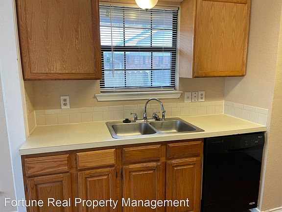4th image of 2114 Mesa Wood Dr