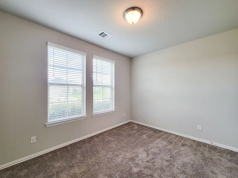 31419 Horseshoe Meadow Bnd — Photo 27