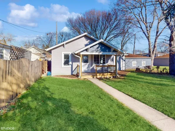 619 Stewart Ct, Whiting, IN 46394