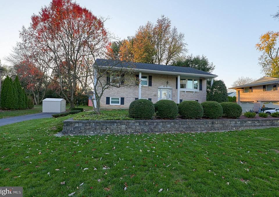 1st image of 1952 Geraldson Dr