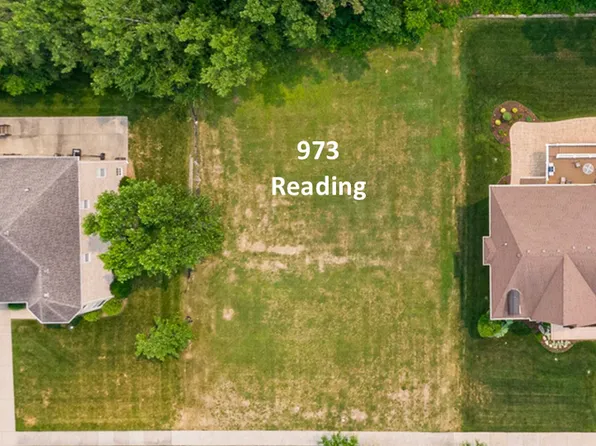 973 Reading St, Bartlett, IL 60103