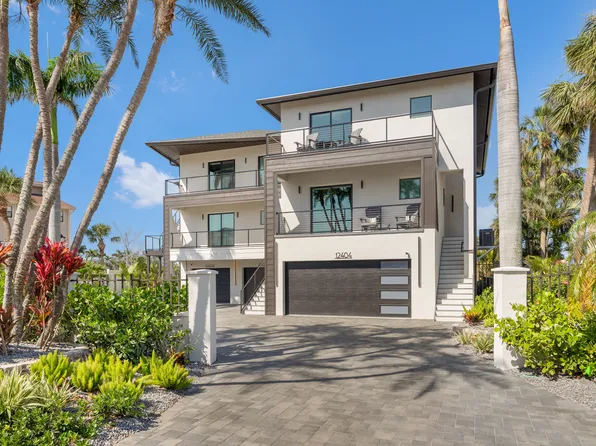 12400 Capri Cir N, Treasure Island, FL