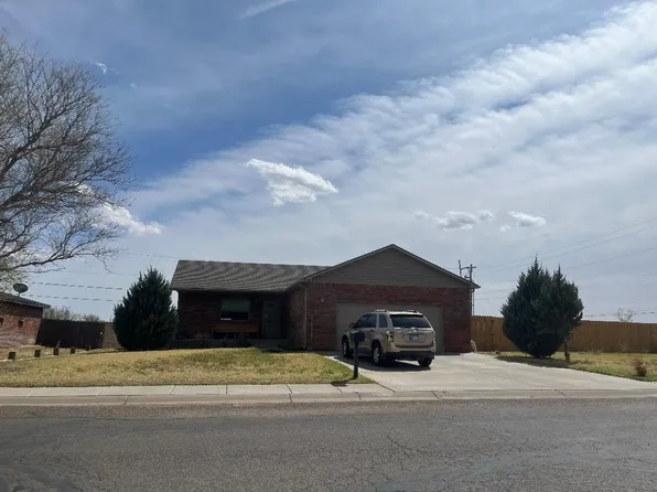 1160 N Holly Dr, Liberal, KS 67901