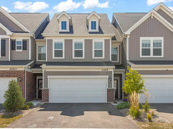 2267 Ryegrass Ln, Bolingbrook, IL 60490