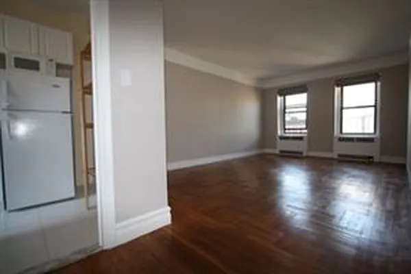 Rented by Douglas Elliman | media 30