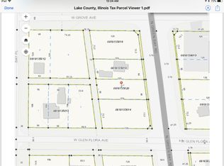 35528 N Green Bay Rd, Waukegan, IL 60085