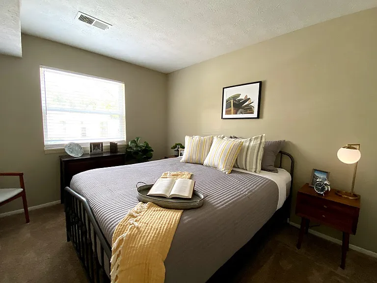 The Summit Apartments — Photo 24