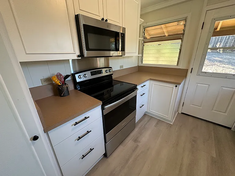 314 Iliaina St — Photo 4