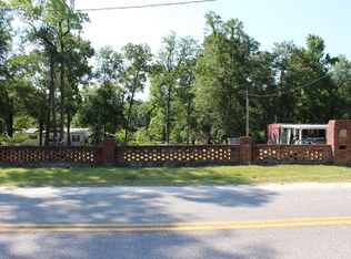 595 Stumphole Rd, Elloree, SC 29047