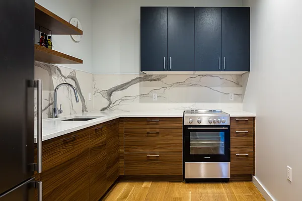 Rented by Nooklyn NYC LLC | media 47