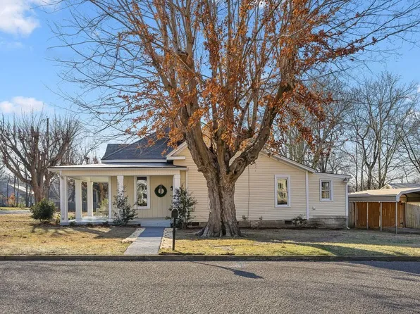 214 2nd Ave, Columbia, TN 38401