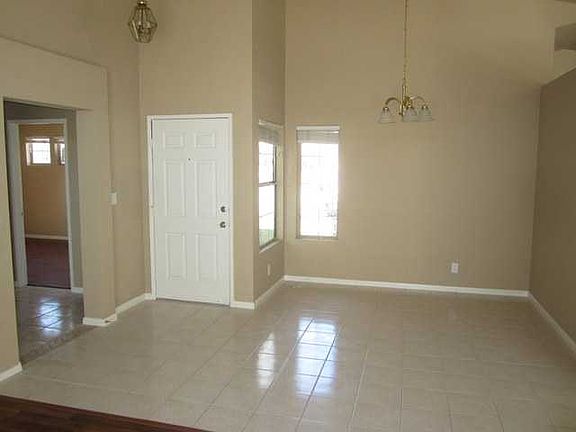 4th image of 37714 Avenida De Casas