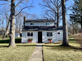 26730 Oak Ln, Wind Lake, WI 53185