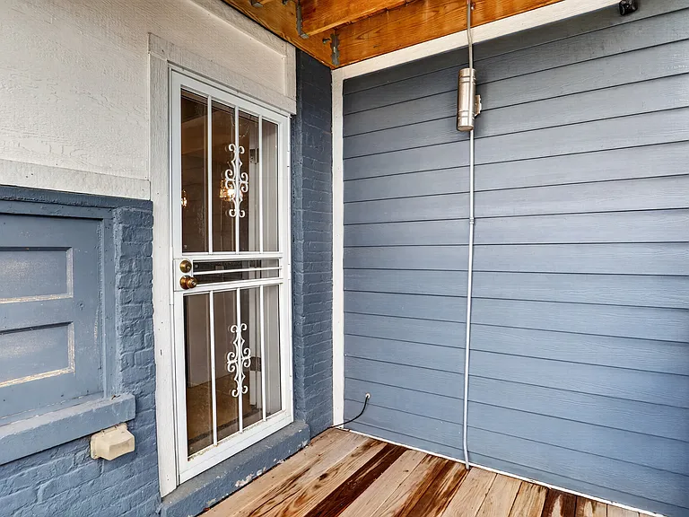 6629 S Ingleside Ave #2 — Photo 31