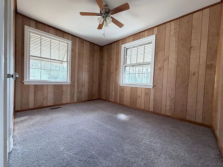 14120 Kiser Rd — Photo 13