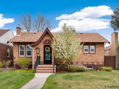 420 W 2nd Ave, Cheyenne, WY, 82001