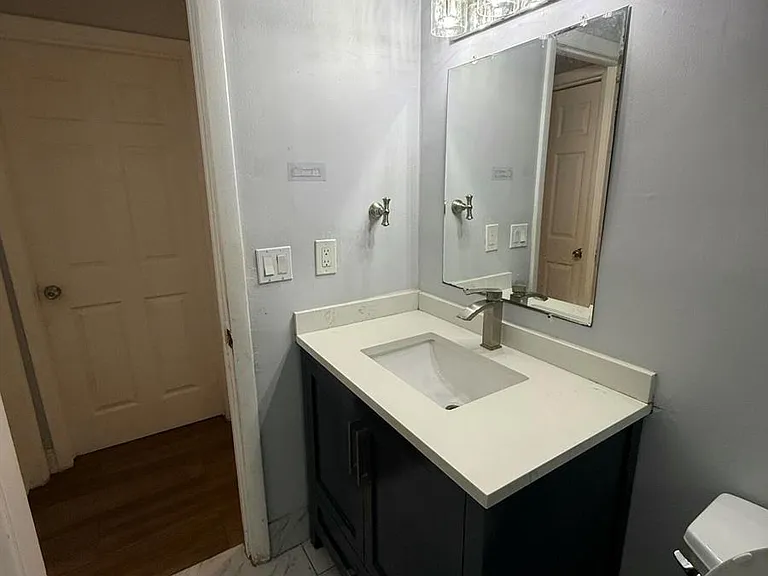 1503 N J St #A — Photo 6