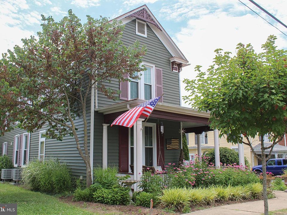 1st image of 207 S Muhlenberg St